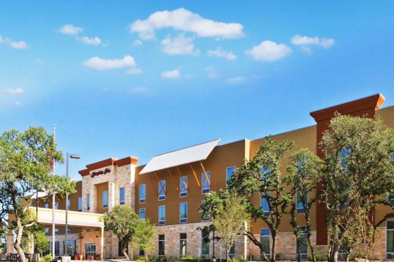 Hampton Inn Austin Oak Hill Exterior photo